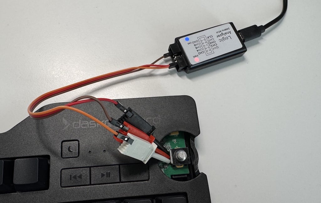 Attaching logic analyzer